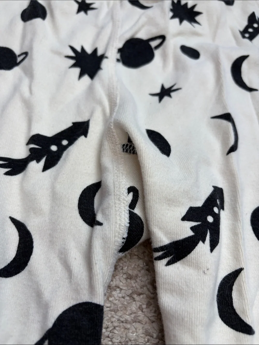 Hanna Andersson Space PJ set, 10